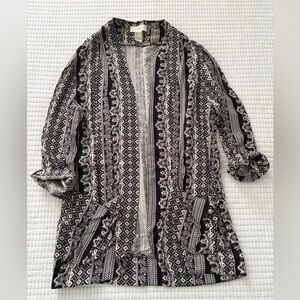 Forever 21 Black and White Printed Open-Front Cardigan